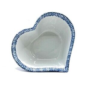 Vintage 1994 ABC Distributing Large Heart Shaped Serving Bowl Blue And White